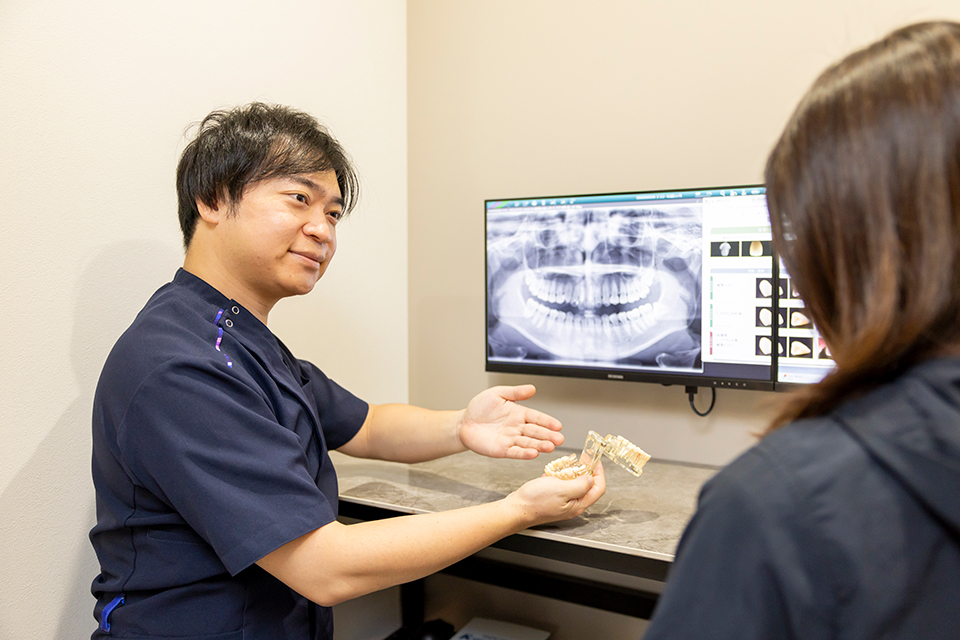 根管治療や歯周組織再生療法など、専門性の高い治療において大切にしていることは何ですか？